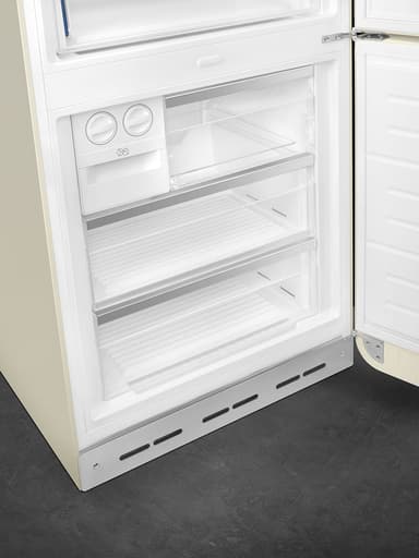Smeg 50's Retro Style kombiskap FAB38RCR (krem)