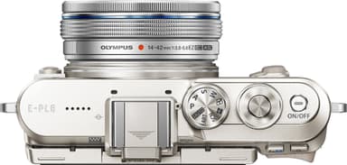Olympus PEN E-PL8 CSC kamera + 14-42 mm pannekakeobjektivsett (hvit)