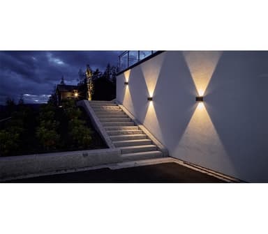Vegglampe LED Kube 2x3W 2700K kl II IP55 Sort