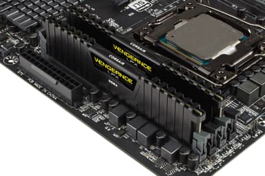 Corsair Vengeance DDR4 RAM minnebrikke 8 GB