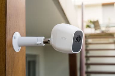 Arlo Pro 2 trådløst Full HD overvåkingskamera