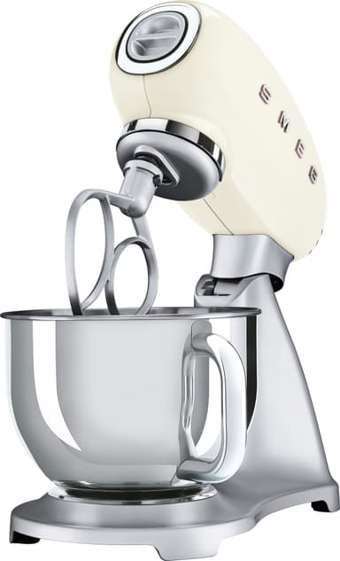 Smeg kjøkkenmaskin SMF02CREU (krem)