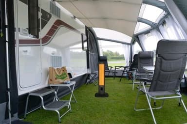 Opranic Thor 1500 Watt Stående varmelampe med termostat