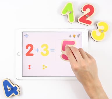 Marbotic sett: Smart Letters og Smart Numbers