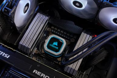 Corsair Hydro H115i Pro vannkjøler (280 mm)