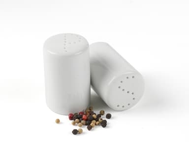 Nordic sense salt- og peppersett dia 3,8 x 6 cm hvit