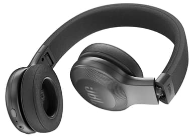 JBL E45BT on-ear hodetelefoner (sort)