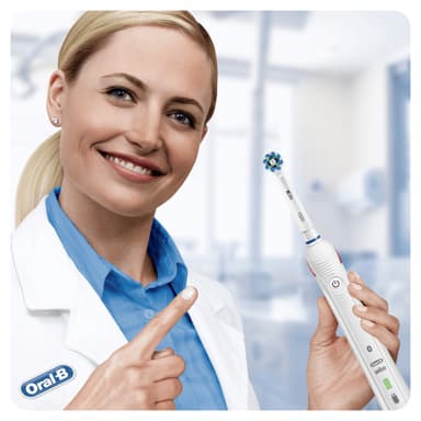 Oral-B Smart elektrisk tannbørste 5400N (hvit)
