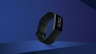 Fitbit Charge 4 aktivitetsarmbånd (sort)