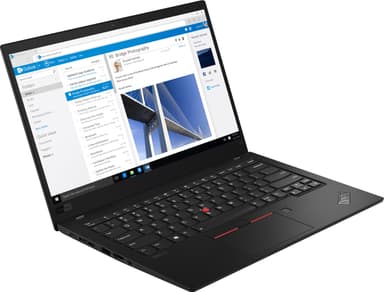 Lenovo ThinkPad X1 Carbon Gen 7 14" i7/16 GB bærbar PC (black)
