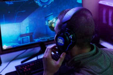 JBL Quantum One gaming headset