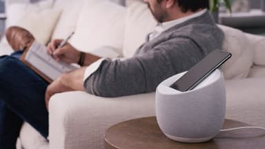 Belkin SoundForm Elite Hi-Fi smarthøyttaler (hvit)