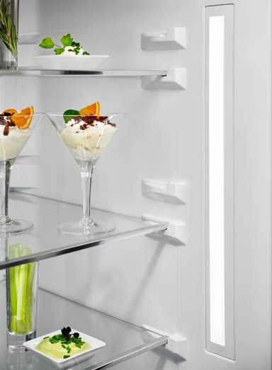 Electrolux  LNT7ME32X2 (Grå)