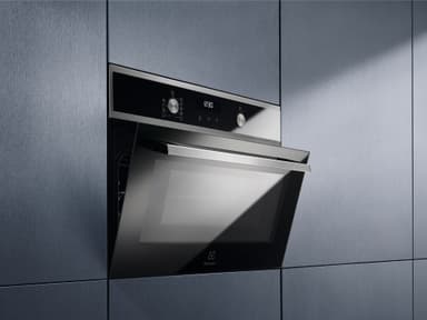 Electrolux 800 CombiQuick kompaktovn OOM700CZ (rustfritt stål)
