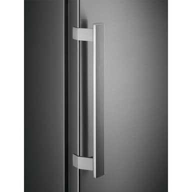 Electrolux fryseskap LUT9ME28X4 (rustfritt stål)