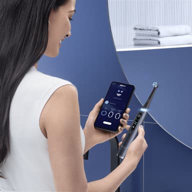 Oral B iO Series 9S elektrisk tannbørste IO9BK (sort)