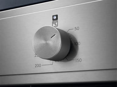 Electrolux integrert stekeovn COB100X