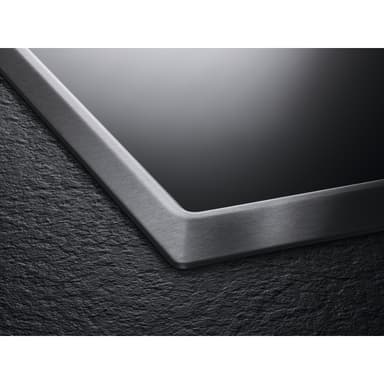 AEG keramisk platetopp HK624010XB integrert