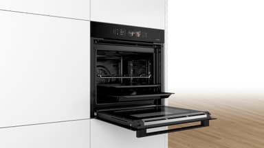 Bosch Serie 8 integrert stekeovn HBG876EC7S