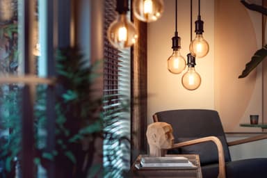 Philips Hue W 4W Fil G125 E27