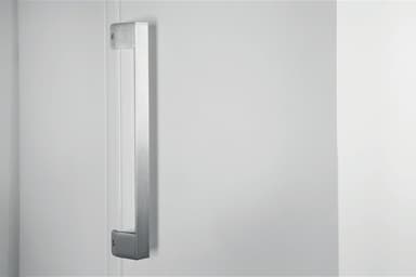 Whirlpool kjøleskap SW8AM2YWR2
