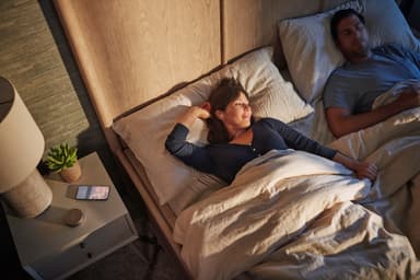 Bose Sleepbuds 2 støydempende ørepropper (sølv)