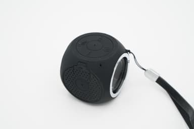 Bærbar Bluetooth-høyttaler IPX7 vanntett - svart