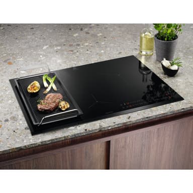 Electrolux  induksjonstopp HHB850FBK integrert