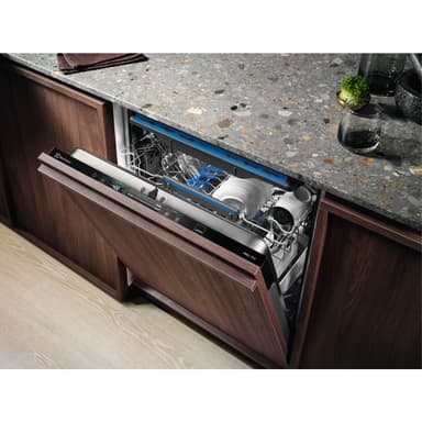 Electrolux oppvaskmaskin EEM43200L helintegrert