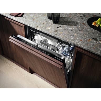 Electrolux 800 ComfortLift oppvaskmaskin EEC67305L