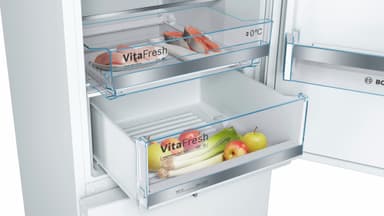 Bosch Series 6 kombiskap KGE39AWCA (hvit)