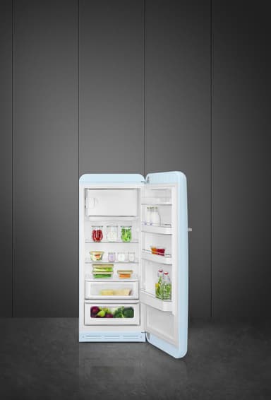 Smeg 50's style kjøleskap med fryser FAB28RPB5 (pastellblå)