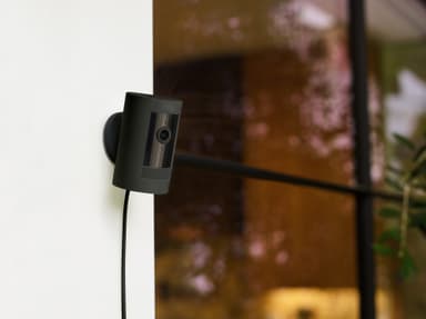 Ring Stick Up kablet sikkerhetskamera (sort)