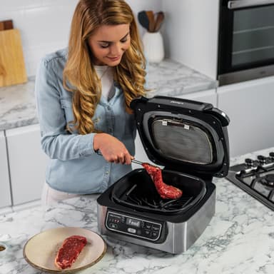Ninja Foodi elektrisk grill og airfryer AG301EU