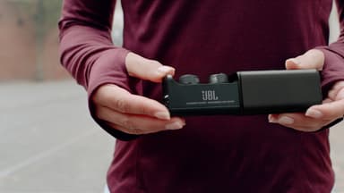 JBL UA Flash X helt trådløse in-ear hodetelefoner (sort)