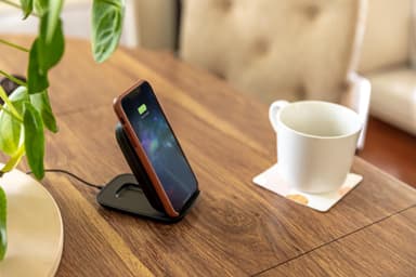Mophie trådløst ladestativ 10 W (sort)