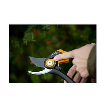 Sekatør FISKARS P68 Smart Fit