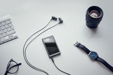 Sony Walkman 16 GB NWA-45 (sort)