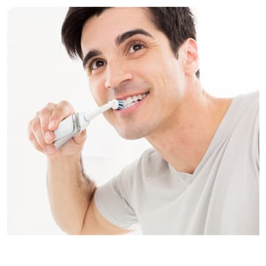 Oral-B Pro2 elektrisk tannbørste 2900