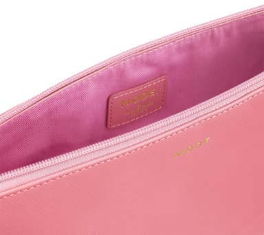 dbramante1928 Mode Paris etui for MacBook Air 13 (Lady pink)