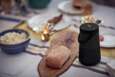 Bose SoundLink Revolve II Plus trådløs høyttaler (triple black)