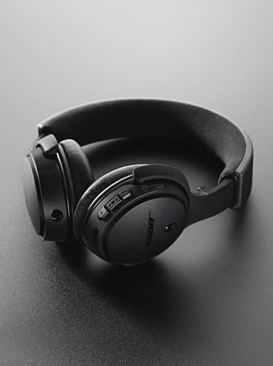 Bose on-ear trådløse hodetelefoner (sort)