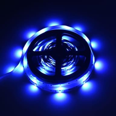 LED-lyssløyfe / lyslist RGB med skiftende farger og fjernkontroll (2 x 5 m)