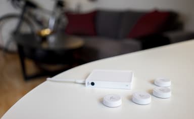 Flic 2 Starter Kit hub + 4 stk. knapper (hvit)
