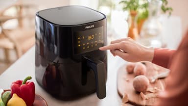 Philips Essential airfryer HD925290