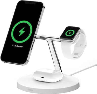 Belkin Boost Charge Pro 3-i-1 trådløs lader med MagSafe 15 W (hvit)