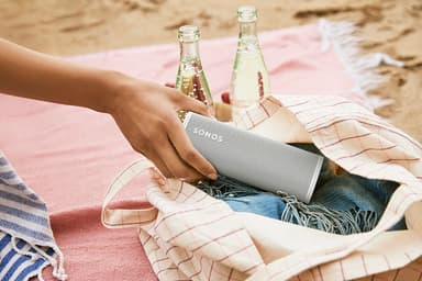 Sonos Roam bærbar trådløs høyttaler (lunar white)