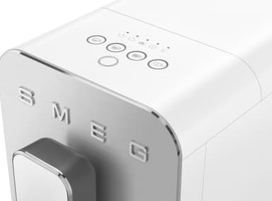 Smeg kaffemaskin BCC01WHMEU (hvit)