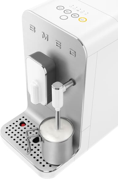 Smeg kaffemaskin BCC02WHMEU (hvit)
