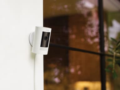 Ring Stick Up kablet sikkerhetskamera (hvit)